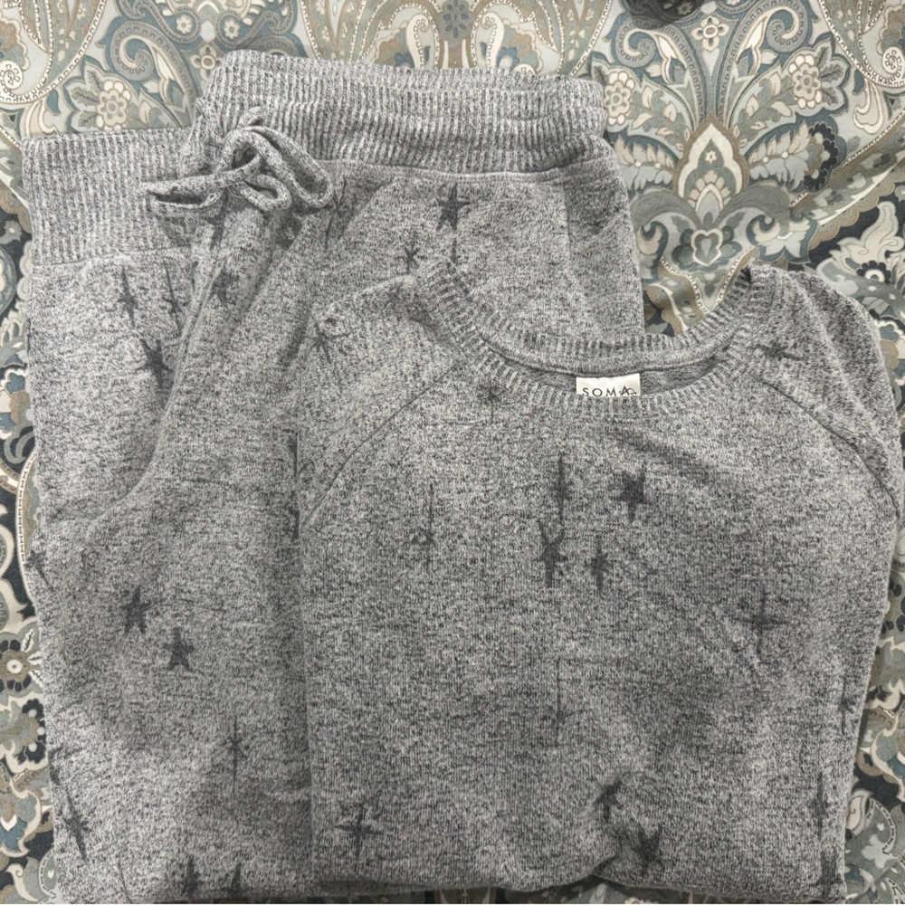 Soma Gray Star Pattern Pajama Set